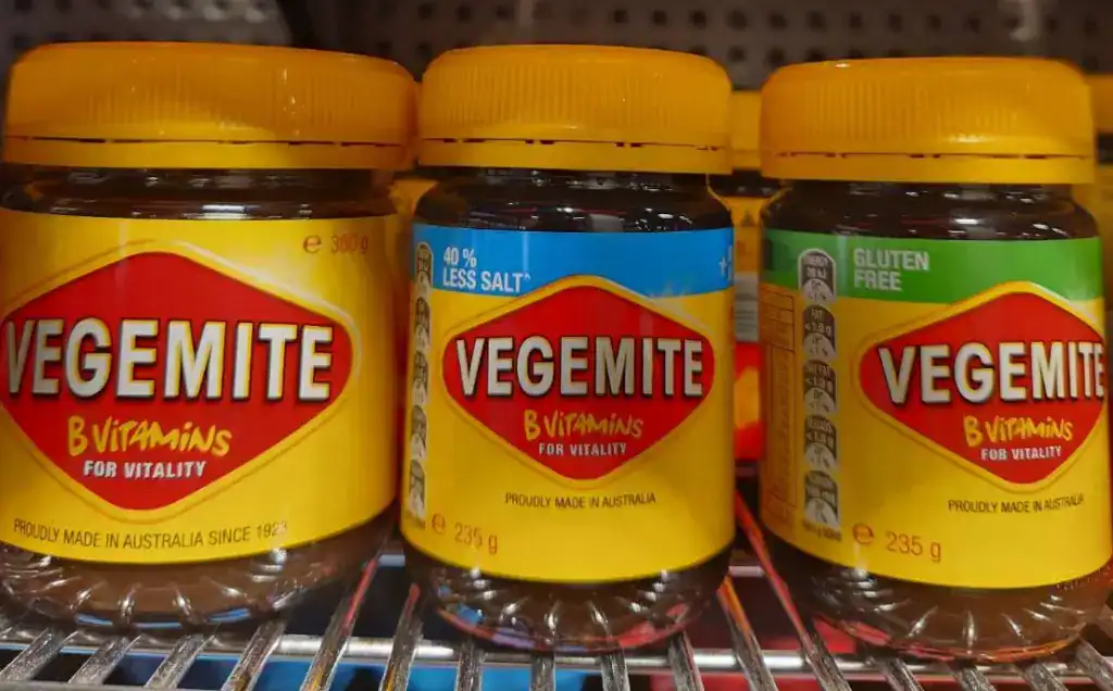 澳洲國民抹醬 Vegemite 在 Coles 超市賣的產品實拍